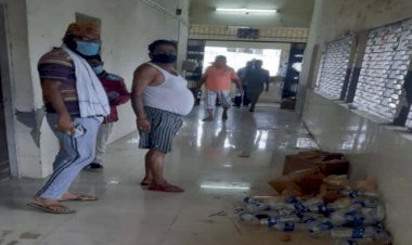 धनबाद: कोविड-19 हॉस्पीटल में अव्यवस्था के खिलाफ पेसेंट ने किया हंगामा, डॉक्टरों ने खुद को चेंबर में लॉक किया