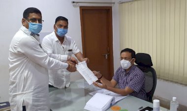 धनबाद: संतोष सिंह ने डीटीओ से किया कंपलेन, आउटसोर्सिंग में लगी है दूसरे स्टेट की हैवी वैकिल