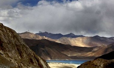 India-China Tension पूर्वी  लद्दाख बोर्डर की छह और चोटियों को इंडियन आर्मी ने किया फतह, बौखलाई है चीन की PLA