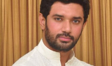 नई दिल्ली: भावुक हुए चिराग पासवान, कहा-पापा हॉस्पीटल में हैं, मार्गदर्शन करनेवाले शब्दों की कमी हो रही महसूस