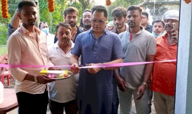 धनबाद: रणविजय सिंह ने मुनीडीह में शिवम मिनरल वाटर प्लांट का उद्धघाटन किया, कांड्रा पंचायत के मुखिया ने की मुलाकात