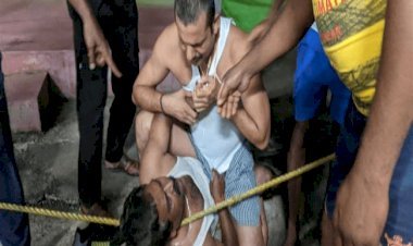 धनबाद: नशे में धुत मुखिया की कुमारधुबी ओपी में ASI से भिड़ंत, गाली-गलौज, मारपीट, पटका-पटकी