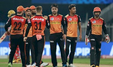 IPL 2020 RCB vs SRH: हैदराबाद ने बैंगलोर को पांच विकेट से हराया, मुंबई ने दिल्ली को हराया