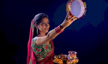 हसबैंड की लंबी उम्र  के लिए सुहागिन महिलाएं चार नवंबर को करेंगी करवा चौथ