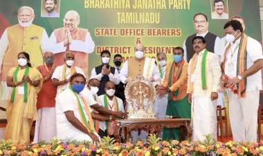 तमिलनाडु में बीजेपी और AIADMK 2021 का विधानसभा चुनाव लड़ेंगे साथ-साथ,अमित शाह ने  कई परियोजनाओं की आधारशिला रखी