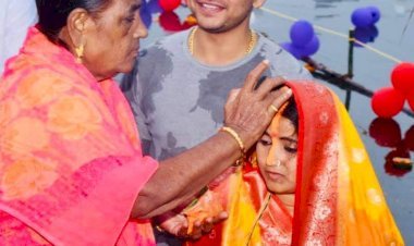 धनबाद: उदीयमान सूर्य को अर्घ्य देने के साथ छठ महापर्व संपन्न