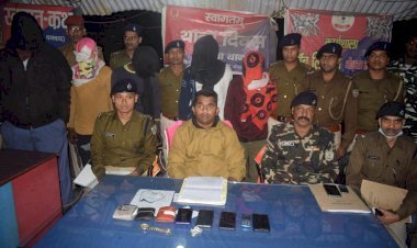 धनबाद: इंटर स्टेट वैकिल चोर गैंग का खुलासा, कार व ट्रक बरामद, पांच अरेस्ट