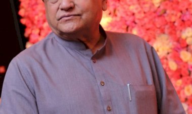  नई दिल्ली: सीनीयर कांग्रेस लीडर व राज्यसभा मेंबर अहमद पटेल का निधन 