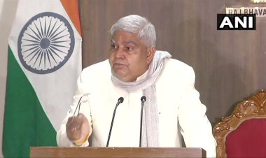पश्चिम बंगाल: ममता बनर्जी को संविधान का करना होगा पालन: गवर्नर जगदीप धनखड़