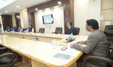 झारखंड: नकली शराब कारोबारियों पर कड़ी कार्रवाई करें. राजस्व संग्रहण में वृद्धि करने के लिए कार्य योजना बनाएं: सीएम हेमंत