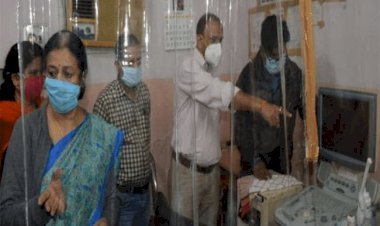 धनबाद: बिना सोनोलॉजिस्ट वाले रेडियोलॉजी जांच सेंटरों पर एक्शन शुरू, शंकर डायग्नोस्टिक और राजप्रिया क्लिनिक में अल्ट्रासाउंड मशीन सील