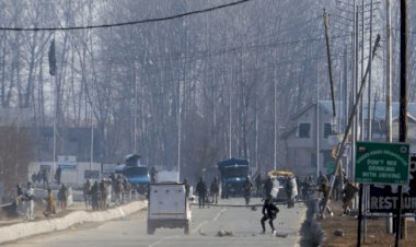 जम्मू-कश्मीर: श्रीनगर में सुरक्षाबलों ने तीन आतंकी को मार गिराया, पत्थरबाजी,आतंकी ठिकाने का भंडाफोड़