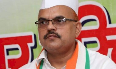 धनबाद: कांग्रेस अनुशासन समिति ने कार्यकारी अध्यक्ष रविंद्र वर्मा को किया शो कॉज 