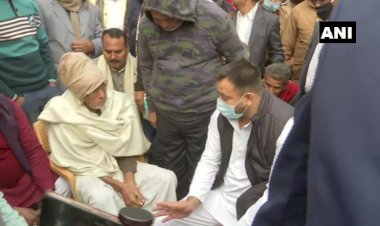 बिहार: छपरा में रूपेश सिंह के परिजनों से मिले तेजस्वी, एक महीने में क्राइम कंट्रोल नहीं होने पर दिल्ली कूच करेंगे