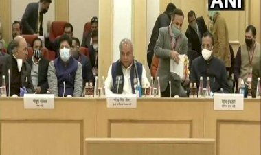 नई दिल्ली: सेंट्रल गवर्नमेंट डेढ़ साल तक कानून रोकने के लिए तैयार, कृषि मंत्री नरेंद्र सिंह तोमर बोले- सरकार किसानों की सभी शंकाओं के समाधान को तैयार