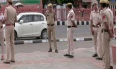 नई दिल्ली: खान मार्केट मेट्रो स्टेशन के पास आधी रात को लगे 'पाकिस्तान जिंदाबाद' के नारे, हरकत में पुलिस, तीन से पूछताछ