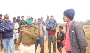 धनबाद: तेतुलमारी में ईंट भट्ठा में काम करनेवाले पुरुलिया के तीन मजदूरों की संदेहास्पद परिस्थिति में मौत