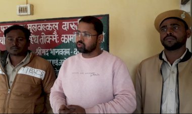 धनबाद: स्नैक सेवर बापी अरेस्ट, रसल वायपर व कोबरा सहित 11 सांप बरामद 