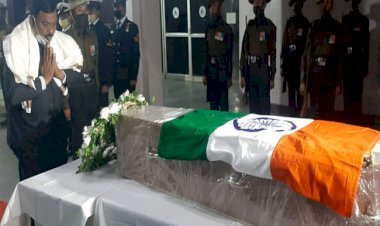 पलामू: नौसेना जवान सूरज दूबे की मर्डर को परिजन मान रहे हैं साजिश, सीबीआइ जांच की मांग 