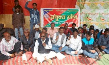 धनबाद: सुदामडीह में मैनुअल लोडिग की मांग के समर्थन में अनिश्चितकालीन धरना शुरू