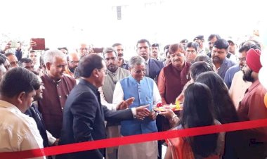 धनबाद: साउथ इंडिया की तरह झारखंड के भी सभी जिले में इंजीनियरिग-मेडिकल कॉलेज खोलने की जरुरत : बाबूलाल