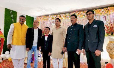 धनबाद: AICC मेंबर संतोष सिंह के बेेटे के  12 वें  जन्म दिन पर राजनेताओं का हुआ जुटान