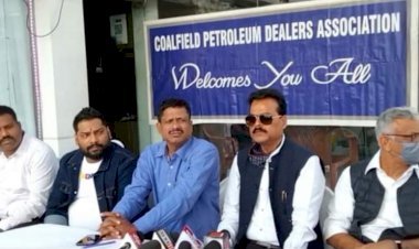 धनबाद: पेट्रोल- डीजल पर सेंट्रल व स्टेट के टैक्स के बोझ से  पेट्रोलियम व्यवसाय पूरी तरह प्रभावित: अशोक सिंह 