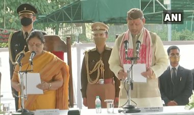 उत्तराखंड: तीरथ सिंह रावत ने ली मुख्यमंत्री पद की शपथ, स्टेट के 10 वें  सीएम बने, एक वर्ष ही बचा है कार्यकाल