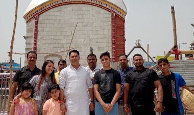 धनबाद: रणविजय सिंह ने परिजनों के साथ तारापीठ में की पूजा-अर्चना