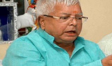 नई दिल्ली: आरजेडी सुप्रीमो लालू यादव एम्स से डिस्चार्ज, बेटी मीसा के घर पर ही रहेंगे, फिलहाल नहीं लौटेंगे पटना