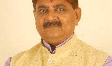 धनबाद: बीजेपी एमएलए राज सिन्हा कोरोना निगेटिव हुए,सदर अस्पताल में सिलेंडर के लिए देंगे 10 लाख 