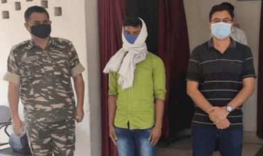 चतरा: पांच लाख के इनामी TSPC के सब जोनल कमांडर नागेश्वर गंझू ने किया सरेंडर