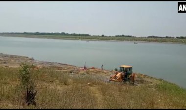 बिहार: बक्सर में गंगा में बहती मिलीं 30-40 बॉडी, कोरोना से मौत की आशंका