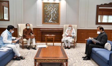 नई दिल्ली: महाराष्ट्र सीएम उद्धव ठाकरे ने की PM मोदी से मुलाकात, बोले- मराठा आरक्षण समेत कई मुद्दों पर हुई बात