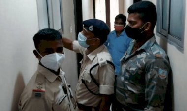 बोकारो:आनंदा होटल के कमरे में फंदा लगाकर युवती ने दी जान, सुसाइड नोट में लिखा- मां आप मेरी भगवान