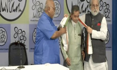 पशिम बंगाल: एक्स प्रसिडेंट दिवंगत प्रणब मुखर्जी के पुत्र अभिजीत मुखर्जी तृणमूल कांग्रेस में शामिल, कांग्रेस को बड़ा झटका