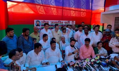 एलजेपी का नेशनल प्रसिडेंट मैं, किसी बागी एमपी को मिनिस्टर को बनाया मंत्री तो जायेंगे कोर्ट: चिराग