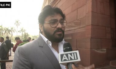 बाबुल सुप्रियो ने राजनीति से लिया संन्यास, फेसबुक पर किया ऐलान, कुछ देर बाद ही FB पोस्ट में किए अहम बदलाव