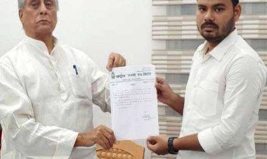 बिहार: जगदानंद की तेजस्वी से मुलाकात, तेज प्रताप के करीबी आकाश को छात्र RJD अध्यक्ष पद से हटाया