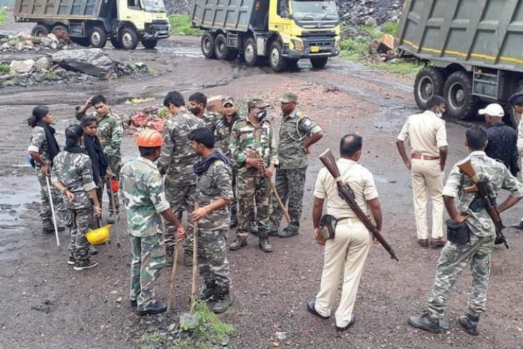 कड़ी सुरक्षा व्यवस्था के बीच कनकनी में राम अवतार आउटसोर्सिंग का काम शुरू