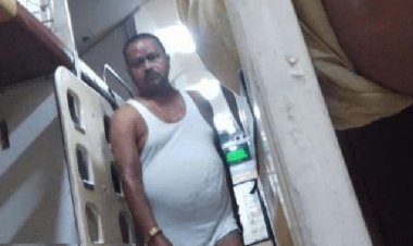 बिहार: तेजस राजधानी एक्सप्रेस में अंडरवियर पहनकर घूमने वाले JDU MLA गोपाल मंडल के खिलाफ आरा जीआरपी में FIR