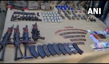 जम्मू-कश्मीर : उड़ी में एनकाउंटर में तीन आतंकी ढेर, भारी मात्रा में आर्म्स और गोला-बारूद बरामद