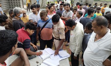 धनबाद: दाह संस्कार में शामिल होने गये दो बिजनसमैन कार समेत तालाब में डूबे, सुबह मिली बॉडी