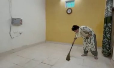 उत्तर प्रदेश: पुलिस कस्टडी के दौरान सीतापुर गेस्ट हाउस में झाड़ू लगाती नजर आईं प्रियंका गांधी, Video Viral