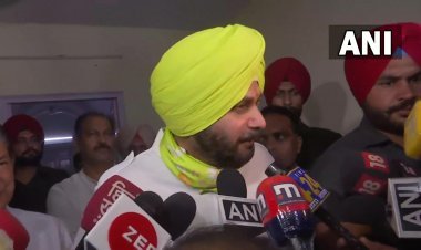 नई दिल्ली:  पार्टी नेताओं से मुलाकात के बाद नरम पड़े नवजोत सिंह सिद्धू, कहा- कांग्रेस आलाकमान का हर फैसला मंजूर