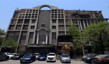 नई दिल्ली: उपहार सिनेमा अग्निकांड: सुबूतों से छेड़छाड़ के दोषी अंसल बंधुओं को सात-सात साल की सजा