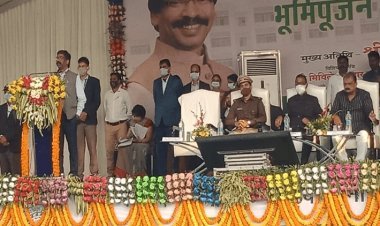 झारखंड गवर्नमेंट चहुंमुखी विकास को एजेंडा बना कर रही है काम: हेमंत सोरेन