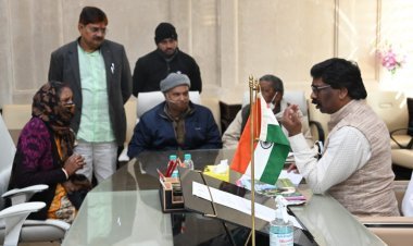 धनबाद की शूटर कोनिका मौत मामले में MLA राज सिन्हा के साथ CM हेमंत सोरेन से मिले परिजन, न्याय की लगायी गुहार