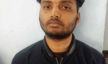 बिहार: एयर होस्टेस को पटाने के लिए शराब तस्कर समर घोष ने एक साल में बिजनेस क्लास 50 बार की हवाई सफर