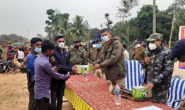 धनबाद: बरवाअड्डा के नक्सल प्रभावित तिलैया गांव  में  सामुदायिक पुलिसिंग कार्यक्रम